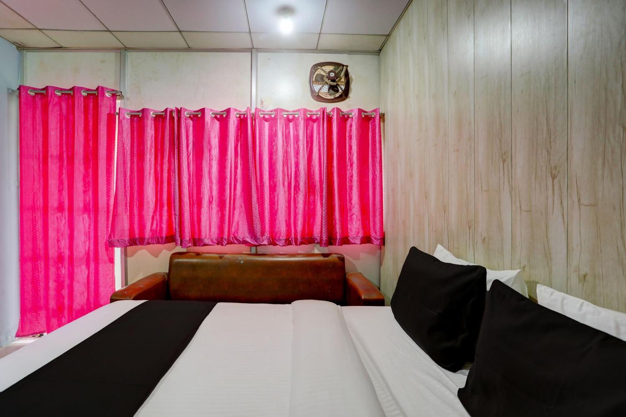 Collection O Harsh Hotel & Restaurant Bhiwadi Экстерьер фото